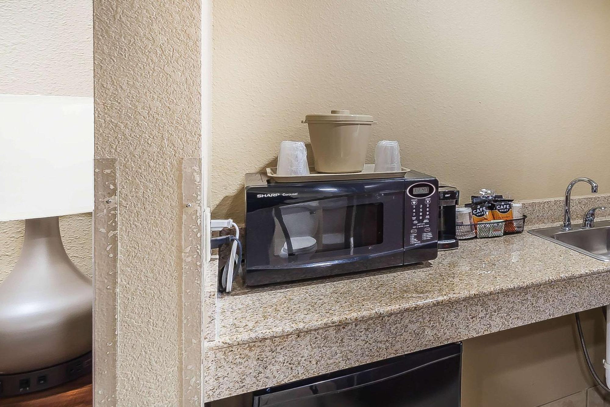 Comfort Suites Yukon - Sw Oklahoma City Esterno foto